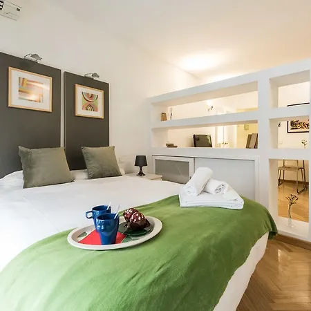 Tribunal Apartment