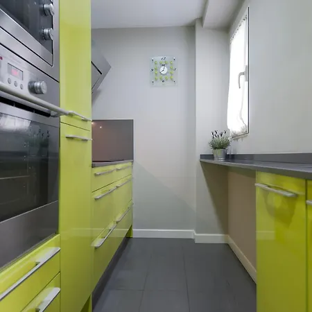 Apartment Plaza De Castilla Ii - Modernidad Y Confort En