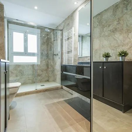 Apartment Plaza De Castilla Ii - Modernidad Y Confort En Madrid