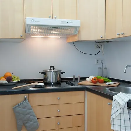 Montaber - Las Salesas Apartment *