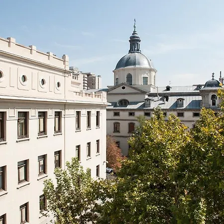 Montaber - Las Salesas Apartment *