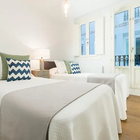 Apartament Club Paseo Del Prado V