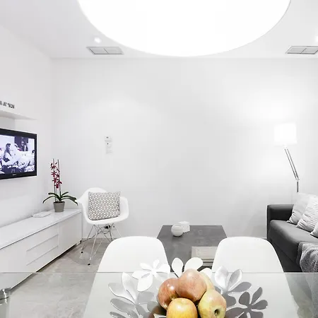 Apartment Serrano By Flatsweethome *