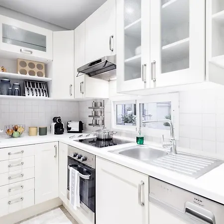 Serrano By Flatsweethome Apartment Madrid