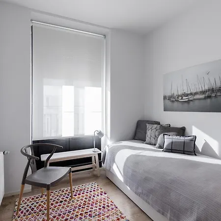 Apartmán Puerta De Toledo Apartment *
