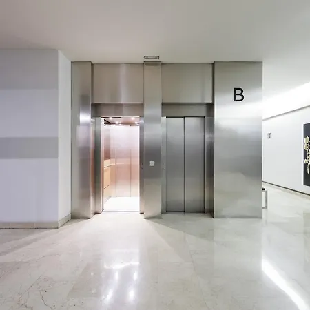 Ayala By Flatsweethome *