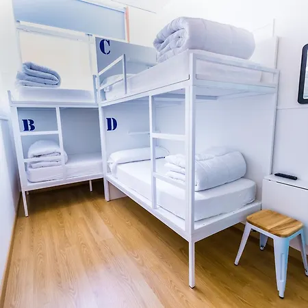 Hostal Far Bernabeu Madrid