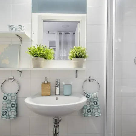 Residencia Universitaria Vallehermoso Apartment Madrid