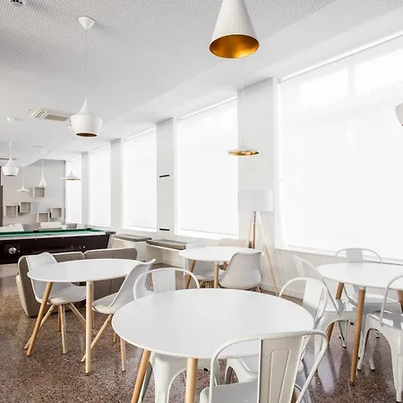 Residencia Universitaria Vallehermoso * Madrid