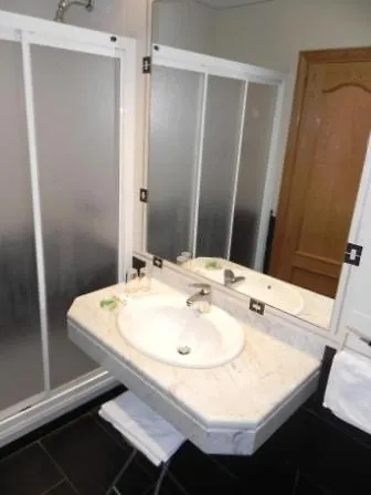 Ivor Guest house 2*