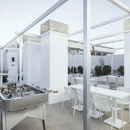 Apartamento Residencia Universitaria Claudio Coello