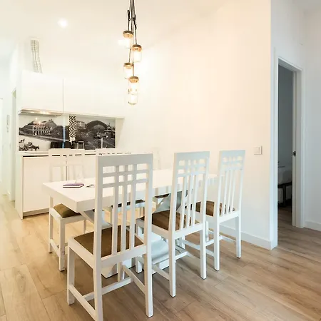 Puerta De Atocha City Center Apartment *