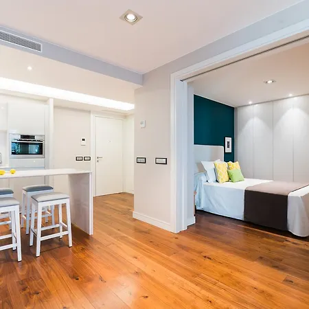 Home Club Gran Via Apartments Apartment *