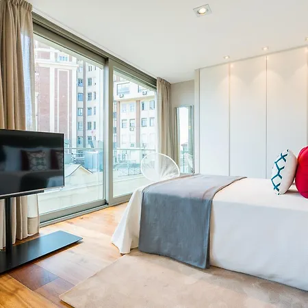 Apartment Home Club Gran Via Apartments *