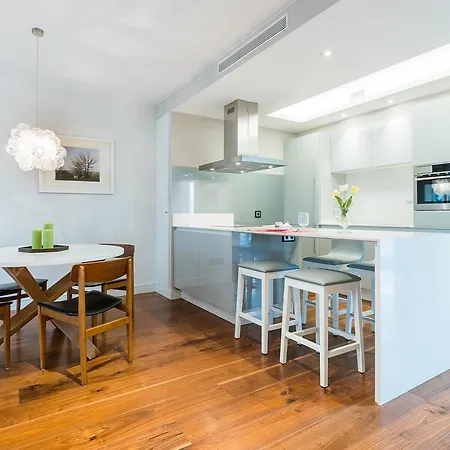 Apartment Home Club Gran Via Apartments