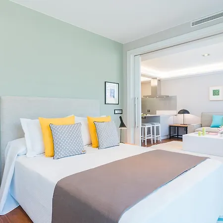 Apartment Home Club Gran Via Apartments *