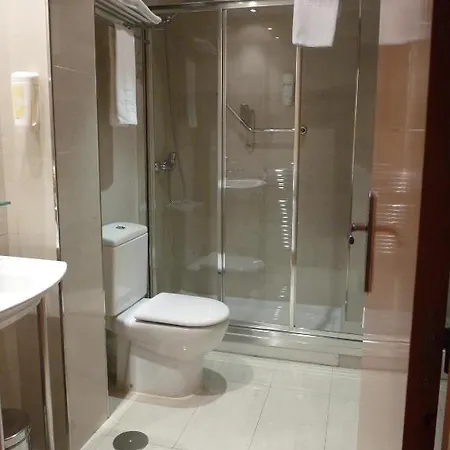 4c Puerta Europa Hotel 2*