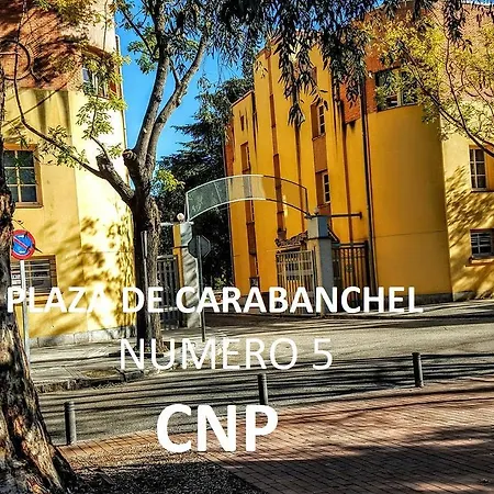 Apartamento Carabanchel Apartment *