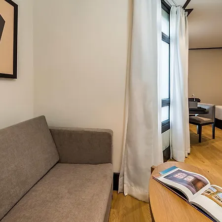 H10 Puerta De Alcala Hotel Madryt