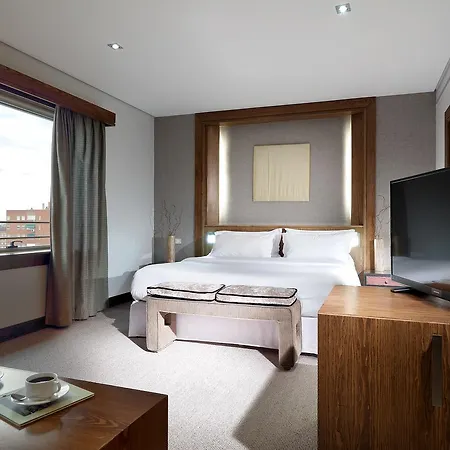 Eurostars Suites Mirasierra 5*