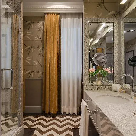 Relais & Chateaux Heritage Hotel 5*