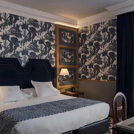 Relais & Chateaux Heritage 5*