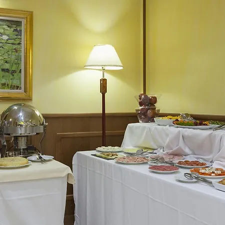 Agora Juan De Austria 4* Μαδρίτη