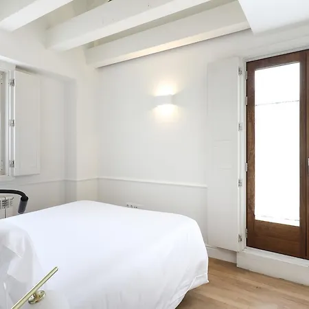 Aparthotel Recoletos House 4*