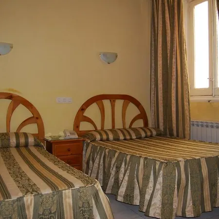 La Perla Asturiana Guest house 2*