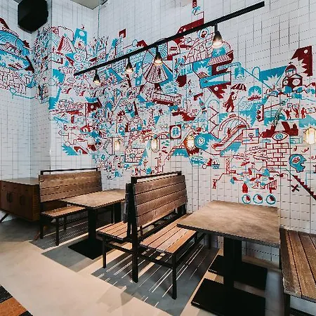Generator Hostel *