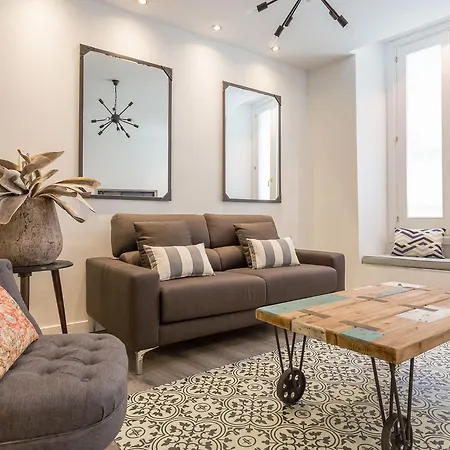Apartment Gobernador Industrial Style, By Presidence *