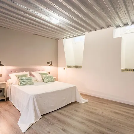 Gobernador Industrial Style, By Presidence Apartment Madrid