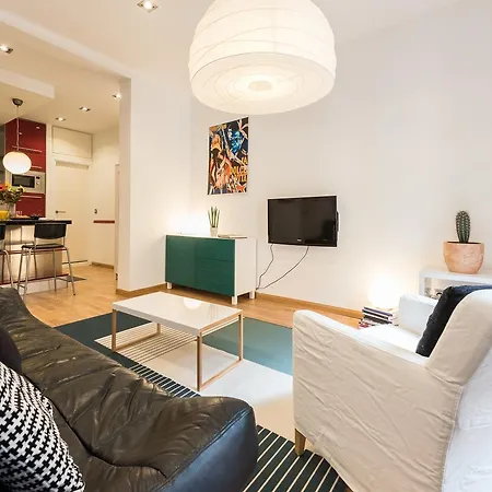 Apartment Chic Gran Via Calle San Bernardo Madrid
