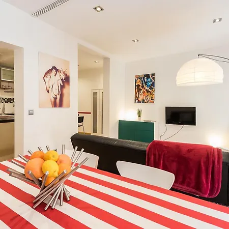 Apartment Chic Gran Via Calle San Bernardo *