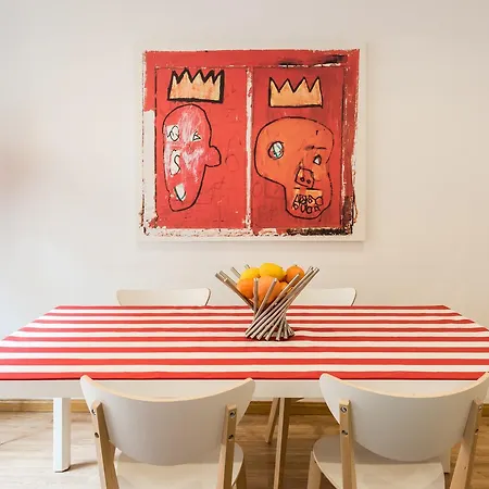 Chic Gran Via Calle San Bernardo Apartment *