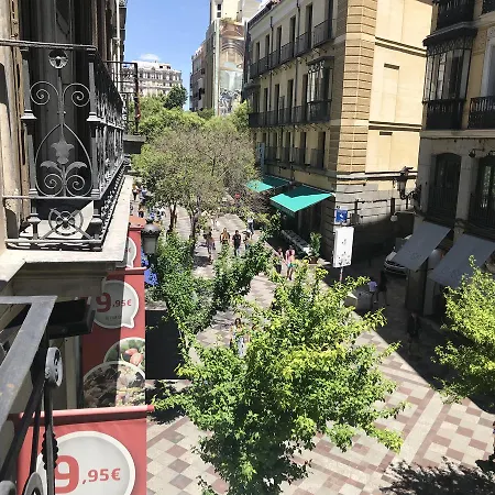Paris *