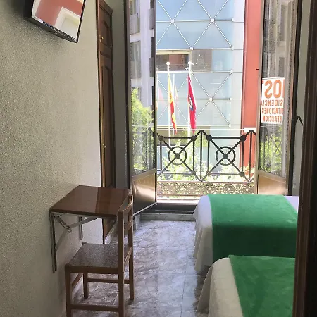 Guest house Paris *