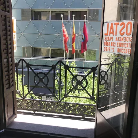 Paris Guest house *