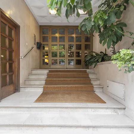 Principe De Vergara Iv Apartment