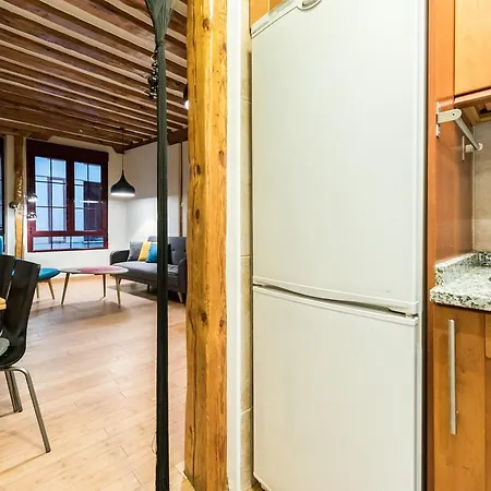 Latina Apartment *