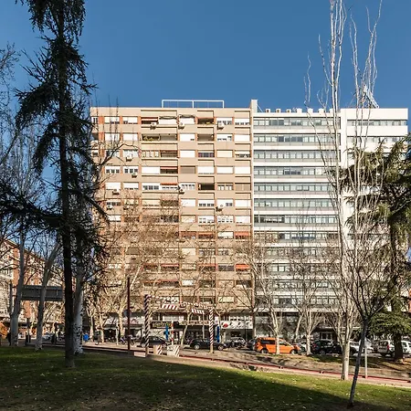 General Peron Picasso Apartment Madrid