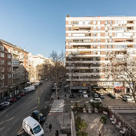 General Peron Picasso Apartment *