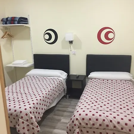 Jqc Guest house Madrid