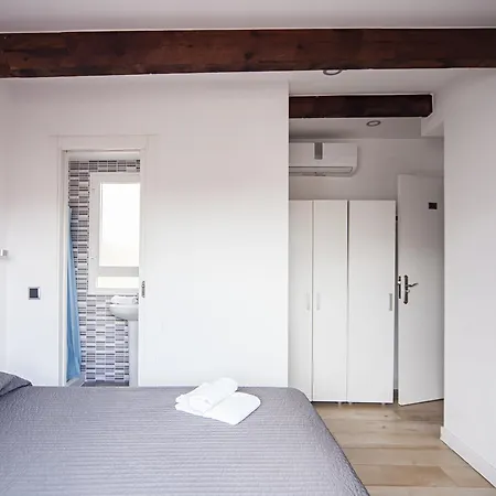 Inter Plaza Mayor Auto Check In Guest house 2*