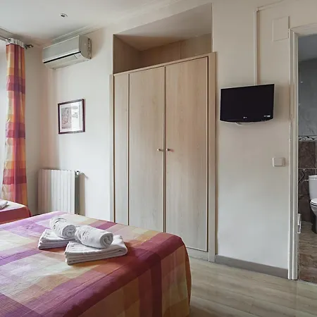 Inter Plaza Mayor Auto Check In Guest house 2*