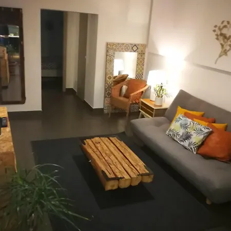 Apartment Gobernador - Center