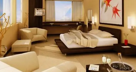 Vincci Via - 66 Hotel 4*