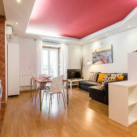Bookinmadrid Com - Puerta Del Sol * Madrid