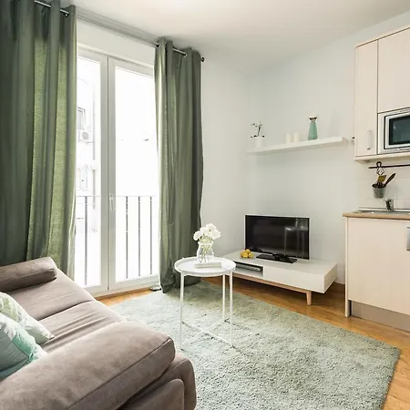Gran Via I Santa Ana Apartment Madrid