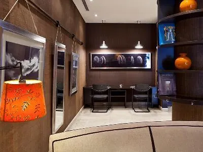 إن إتش سور فندق 4*